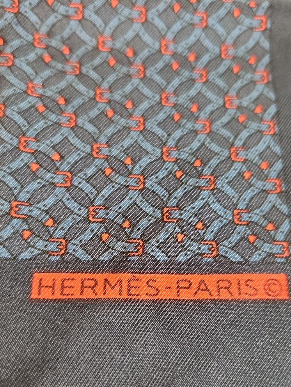 Hermès Vintage Silk Pocket Square - Picture 2 of 5
